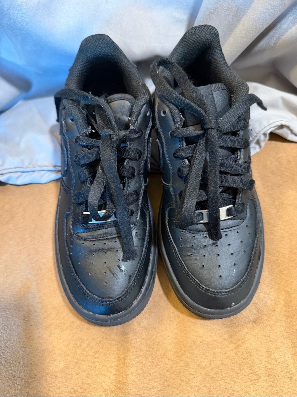 Nike Kids Black Low-Top Sneakers